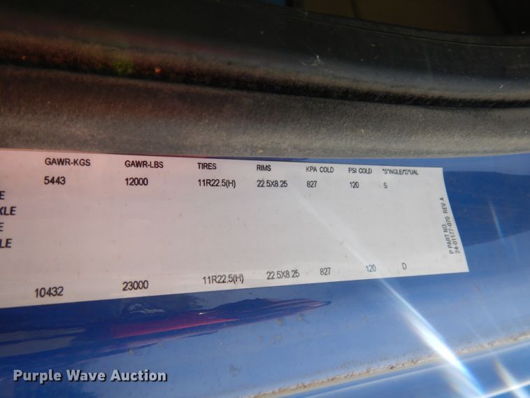 image for item DI6570 2011 Freightliner Business Class M2  refuse truck