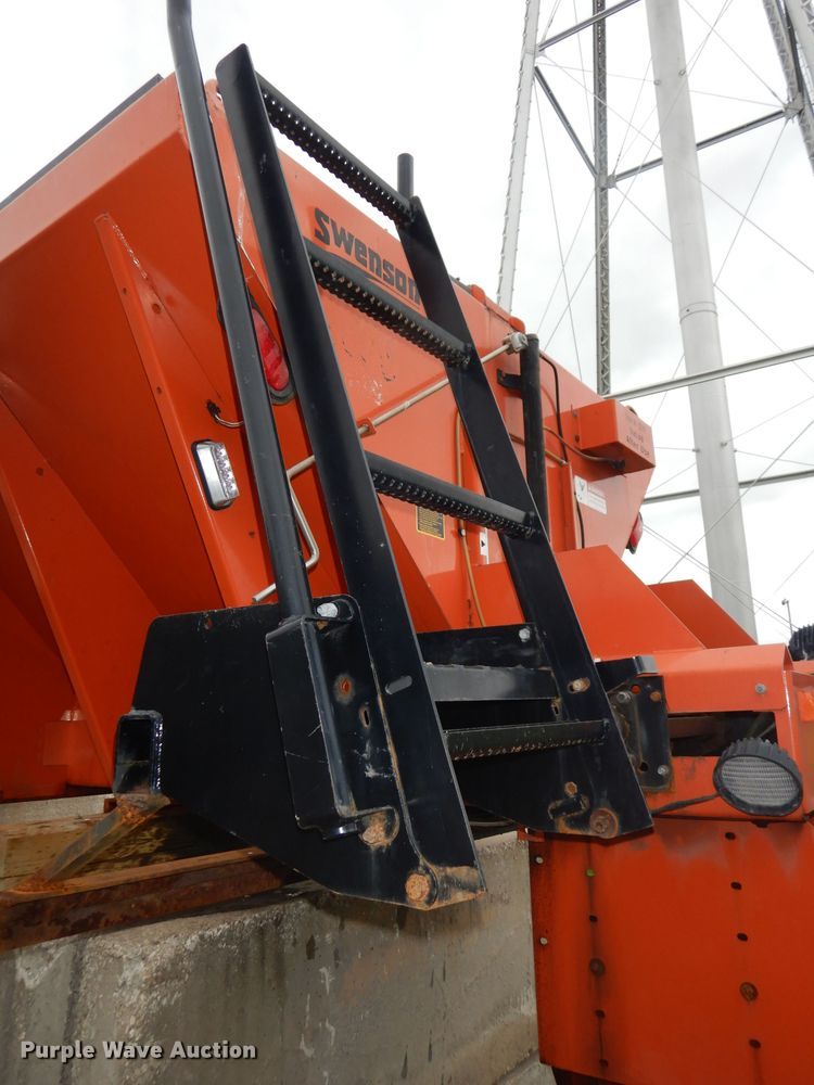 image for item DI6639 Swenson dump truck spreader