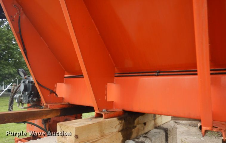 image for item DI6639 Swenson dump truck spreader