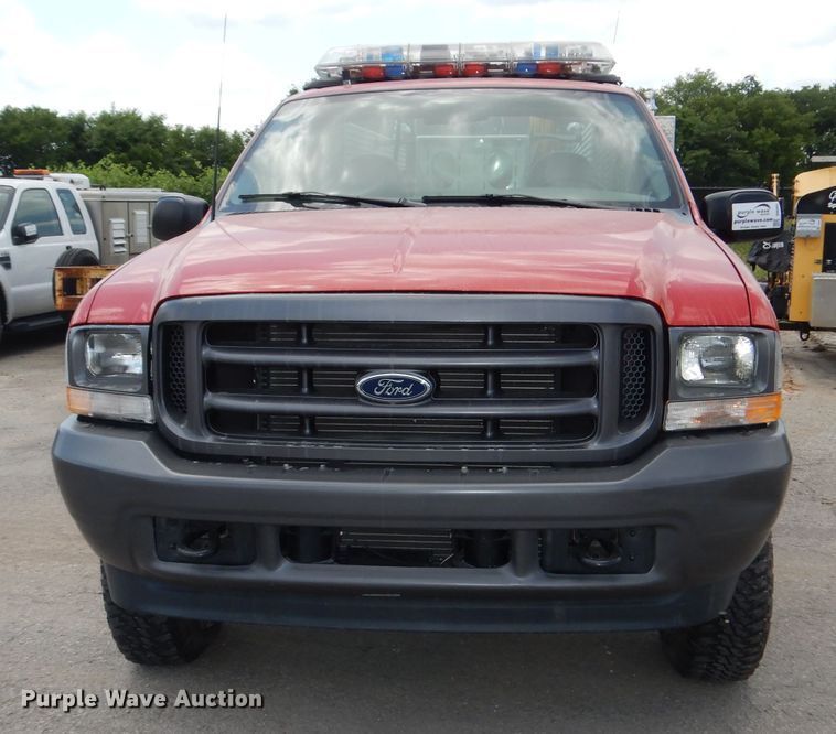 image for item DI6665 2002 Ford F350 Super Duty  brush fire truck
