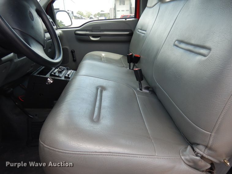 image for item DI6665 2002 Ford F350 Super Duty  brush fire truck