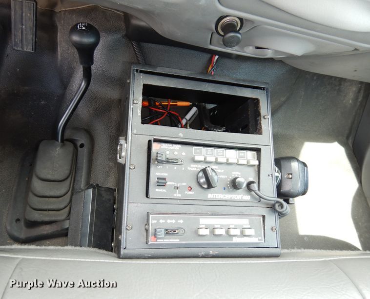 image for item DI6665 2002 Ford F350 Super Duty  brush fire truck