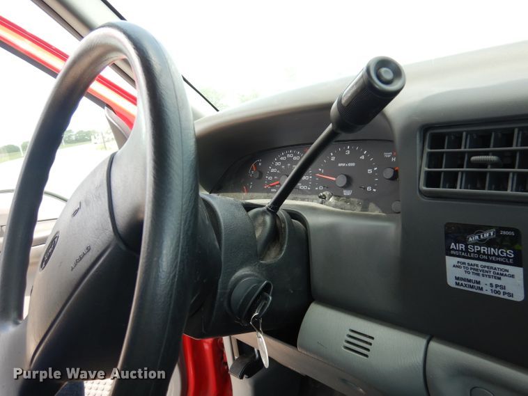 image for item DI6665 2002 Ford F350 Super Duty  brush fire truck