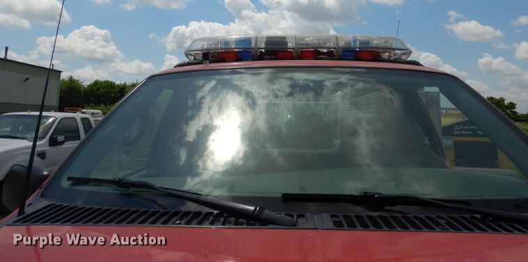 image for item DI6665 2002 Ford F350 Super Duty  brush fire truck