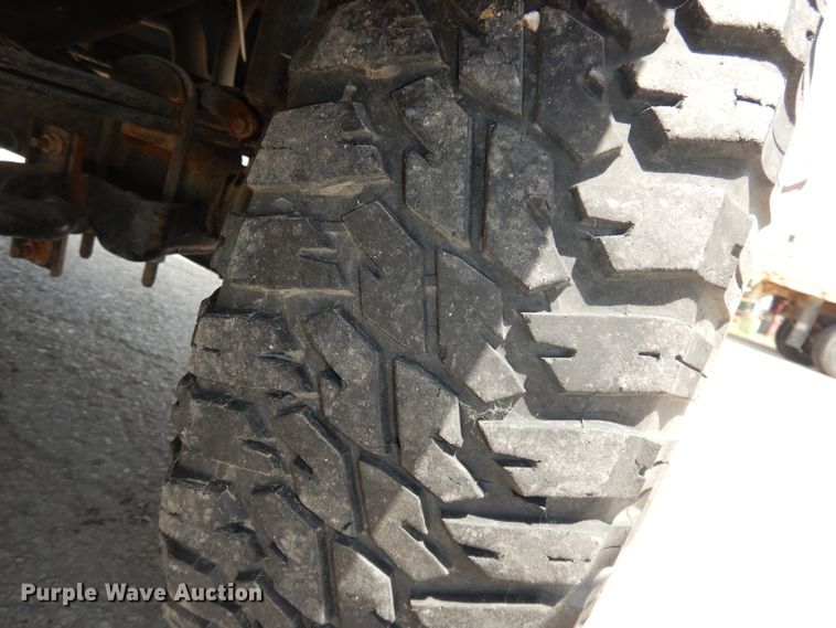 image for item DI6665 2002 Ford F350 Super Duty  brush fire truck