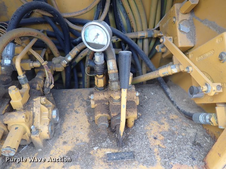 image for item DJ5662 2002 Bandit 3680 Beast  horizontal grinder