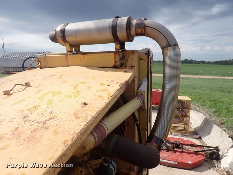 image for item DJ5662 2002 Bandit 3680 Beast  horizontal grinder