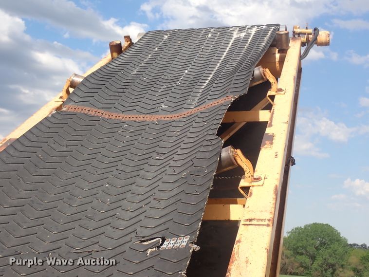 image for item DJ5662 2002 Bandit 3680 Beast  horizontal grinder