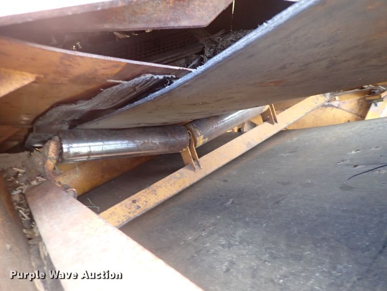 image for item DJ5662 2002 Bandit 3680 Beast  horizontal grinder