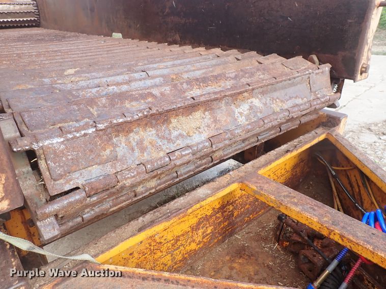 image for item DJ5662 2002 Bandit 3680 Beast  horizontal grinder