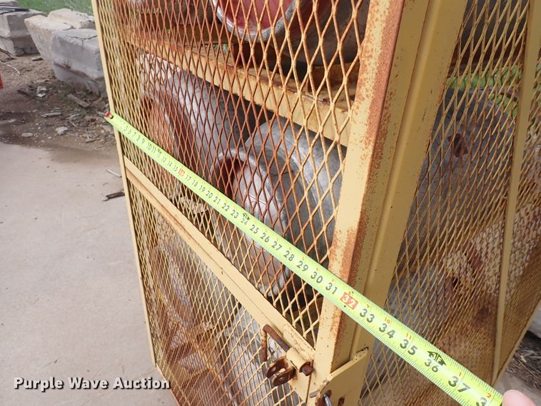 image for item DJ5664 Steel propane cage