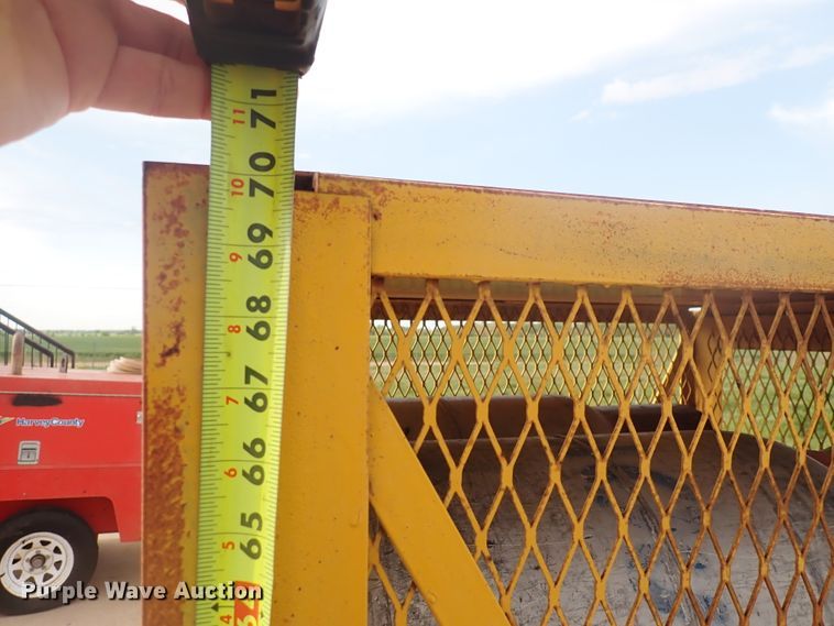 image for item DJ5664 Steel propane cage