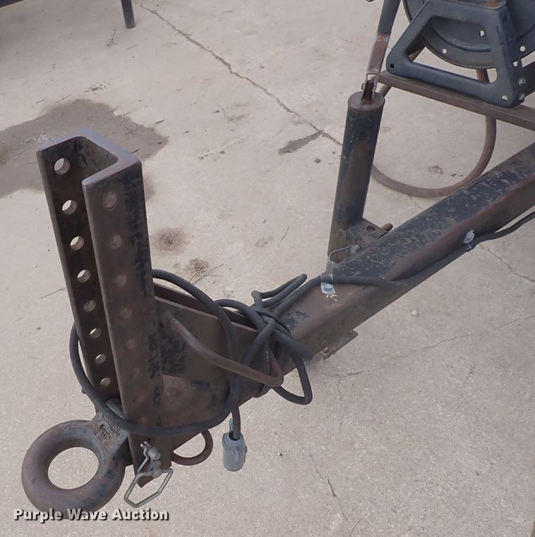 image for item DJ5665 Sullair D175Q  air compressor