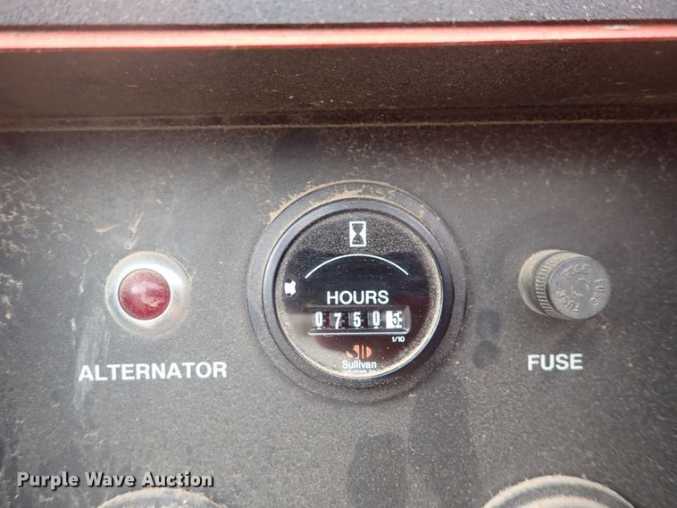 image for item DJ5665 Sullair D175Q  air compressor