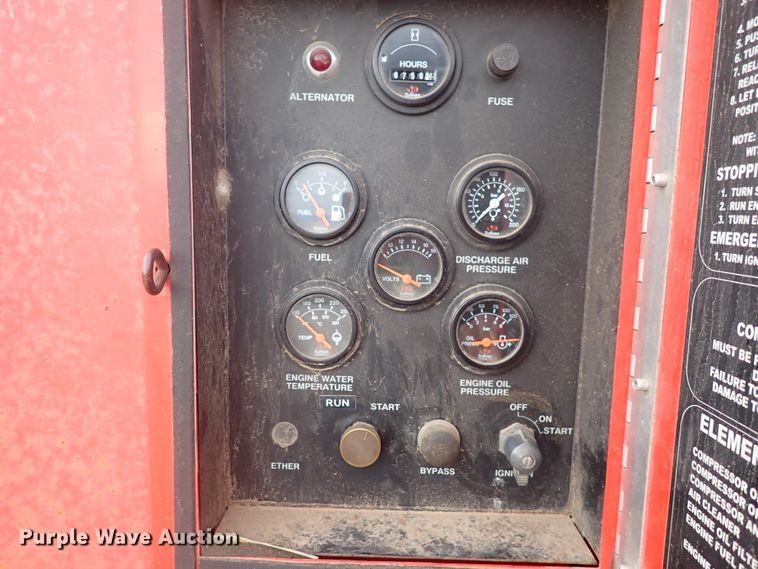 image for item DJ5665 Sullair D175Q  air compressor