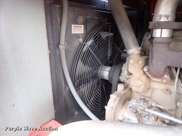 image for item DJ5665 Sullair D175Q  air compressor