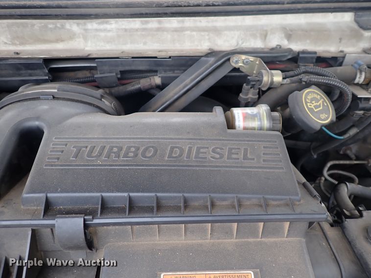 image for item DJ5729 2000 Ford Econoline E350  ambulance