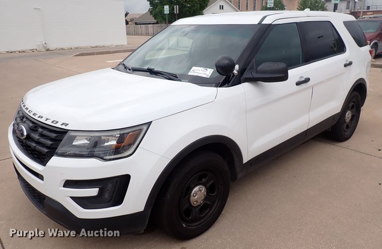 image for item DJ5731 2017 Ford Explorer Police  SUV