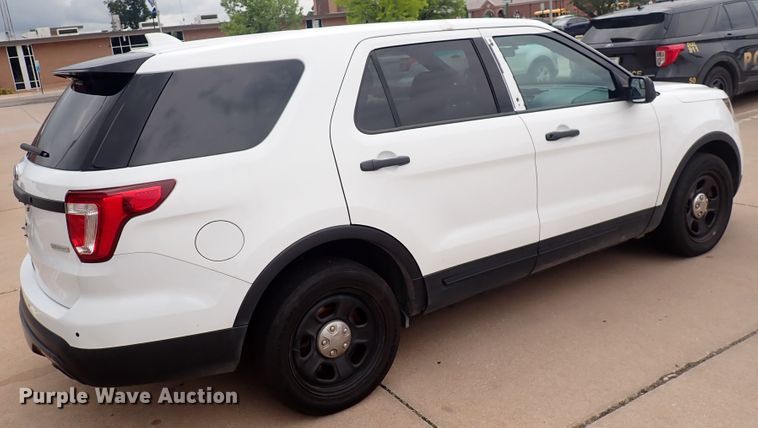 image for item DJ5731 2017 Ford Explorer Police  SUV