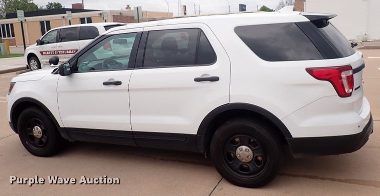 image for item DJ5731 2017 Ford Explorer Police  SUV