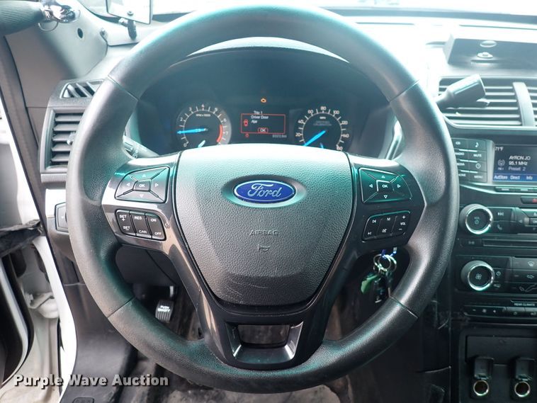 image for item DJ5731 2017 Ford Explorer Police  SUV