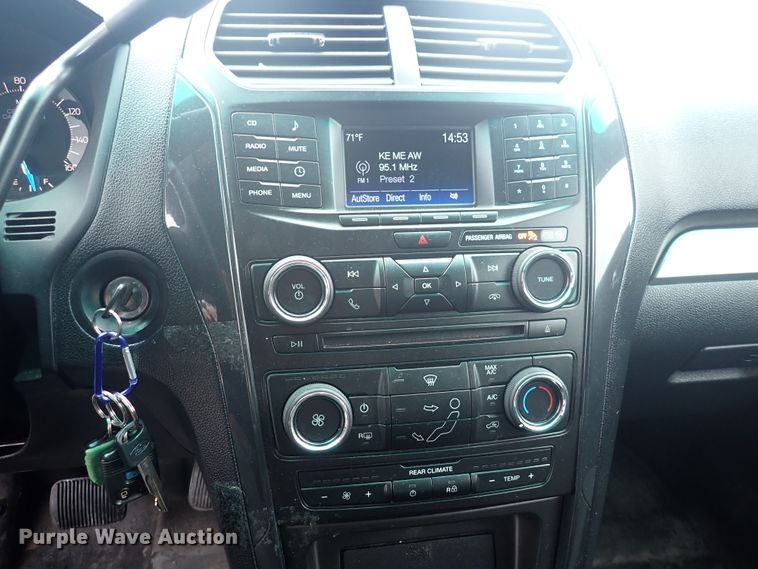 image for item DJ5731 2017 Ford Explorer Police  SUV