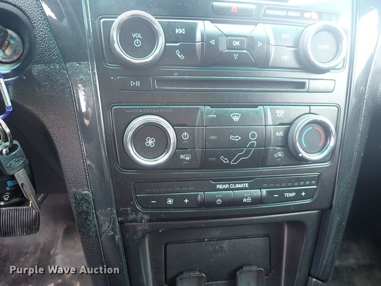 image for item DJ5731 2017 Ford Explorer Police  SUV