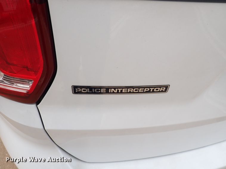 image for item DJ5731 2017 Ford Explorer Police  SUV