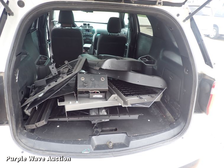 image for item DJ5731 2017 Ford Explorer Police  SUV