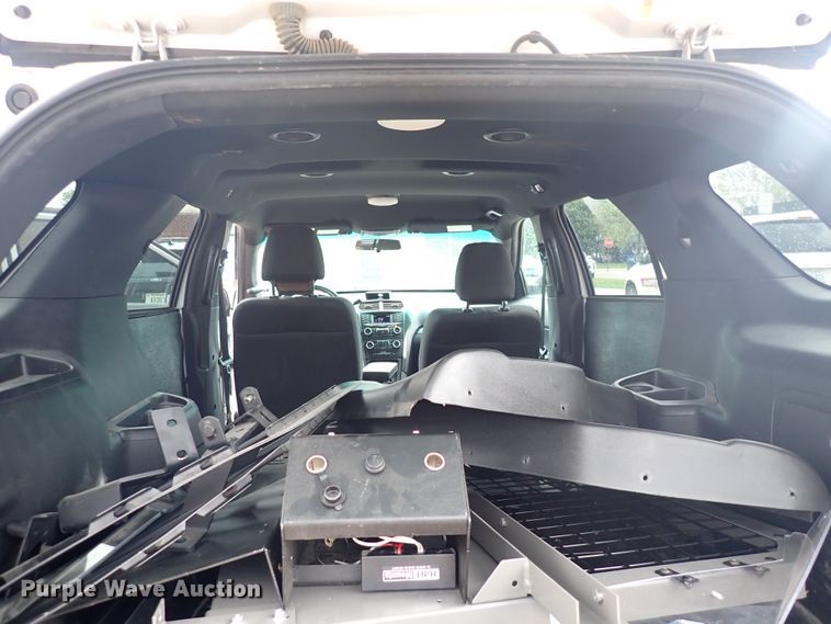 image for item DJ5731 2017 Ford Explorer Police  SUV