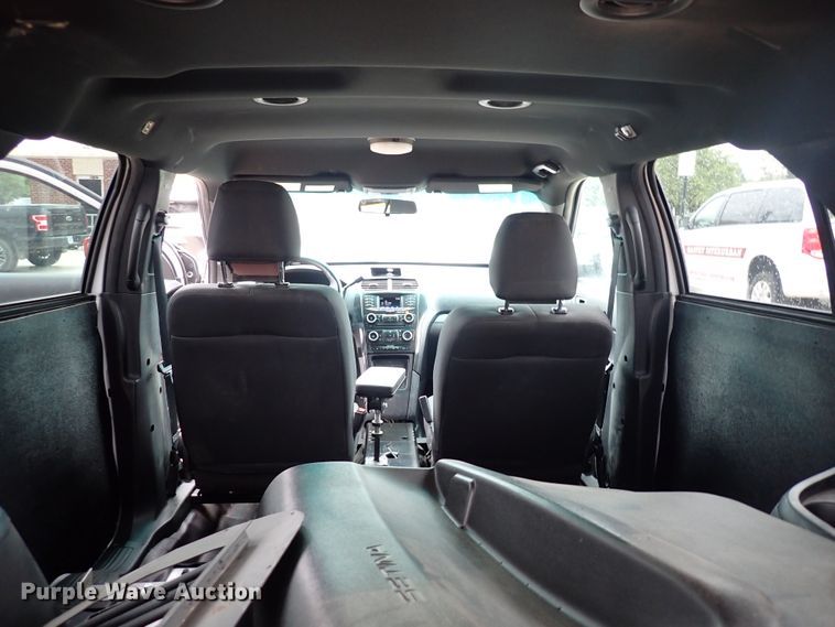 image for item DJ5731 2017 Ford Explorer Police  SUV