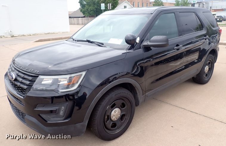 image for item DJ5733 2018 Ford Explorer Police  SUV