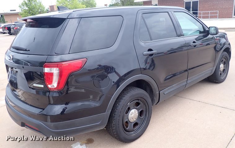 image for item DJ5733 2018 Ford Explorer Police  SUV