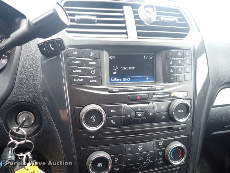 image for item DJ5733 2018 Ford Explorer Police  SUV