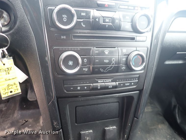 image for item DJ5733 2018 Ford Explorer Police  SUV