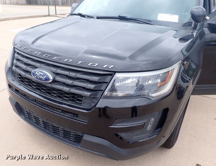 image for item DJ5733 2018 Ford Explorer Police  SUV