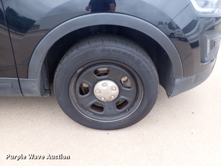 image for item DJ5733 2018 Ford Explorer Police  SUV