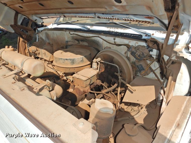 image for item DJ8489 1982 Chevrolet C60  dump flatbed truck