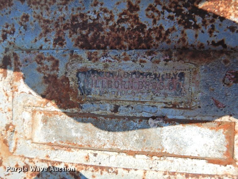 image for item DJ8490 Ford F700  water truck