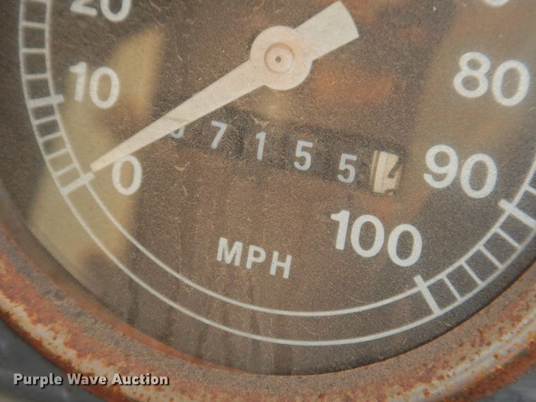 image for item DJ8490 Ford F700  water truck