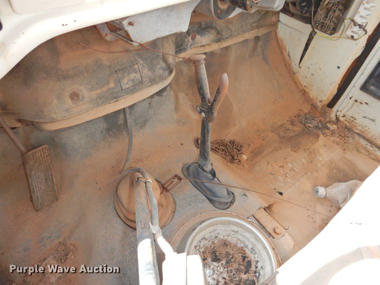 image for item DJ8490 Ford F700  water truck