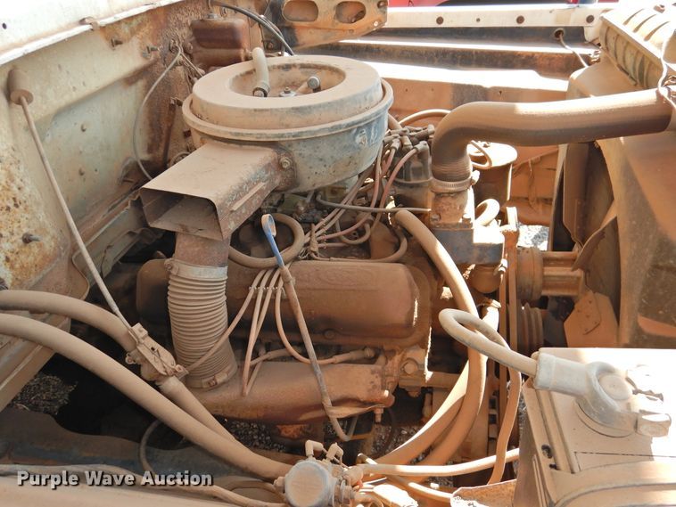 image for item DJ8490 Ford F700  water truck