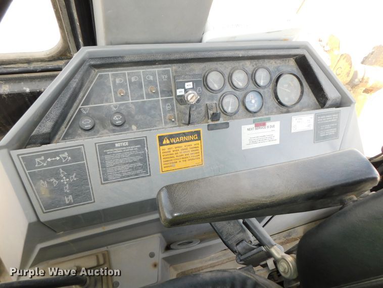 image for item DK8545 1995 Caterpillar 426B  backhoe