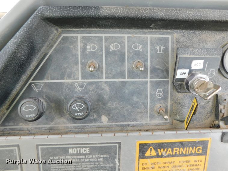 image for item DK8545 1995 Caterpillar 426B  backhoe