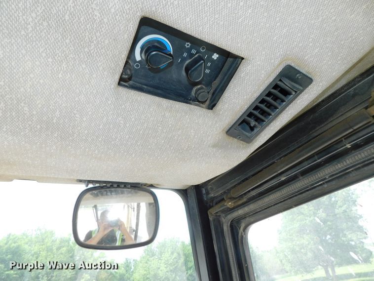 image for item DK8545 1995 Caterpillar 426B  backhoe