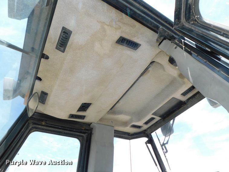 image for item DK8545 1995 Caterpillar 426B  backhoe