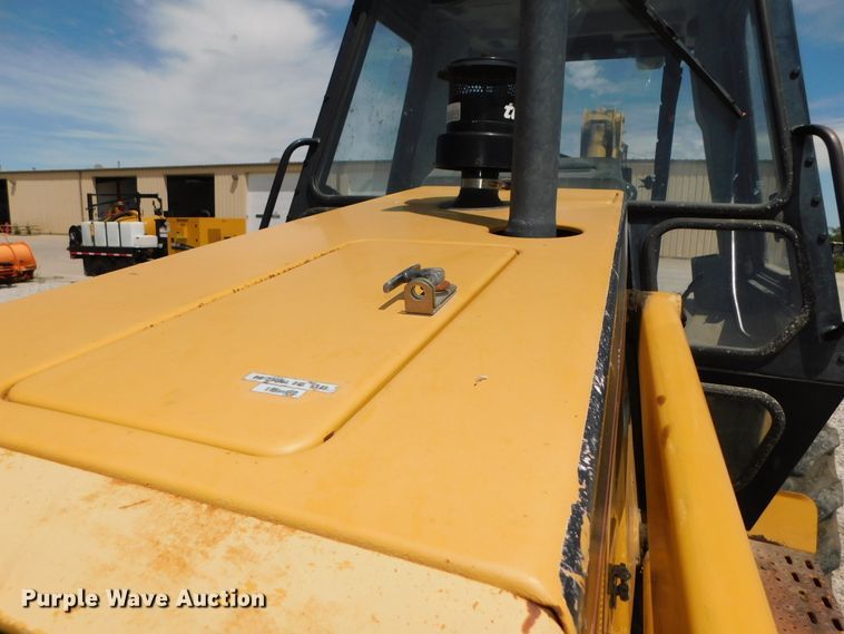 image for item DK8545 1995 Caterpillar 426B  backhoe