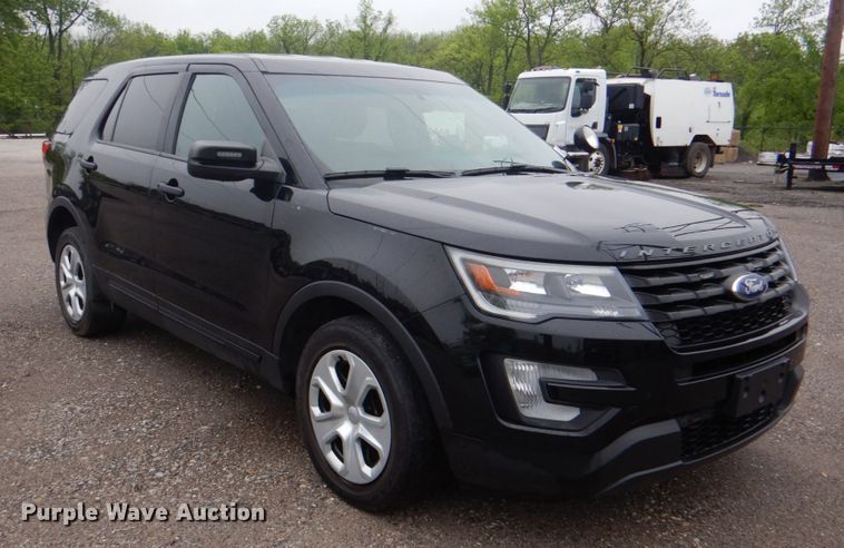 image for item DK8997 2016 Ford Explorer Police Interceptor  SUV