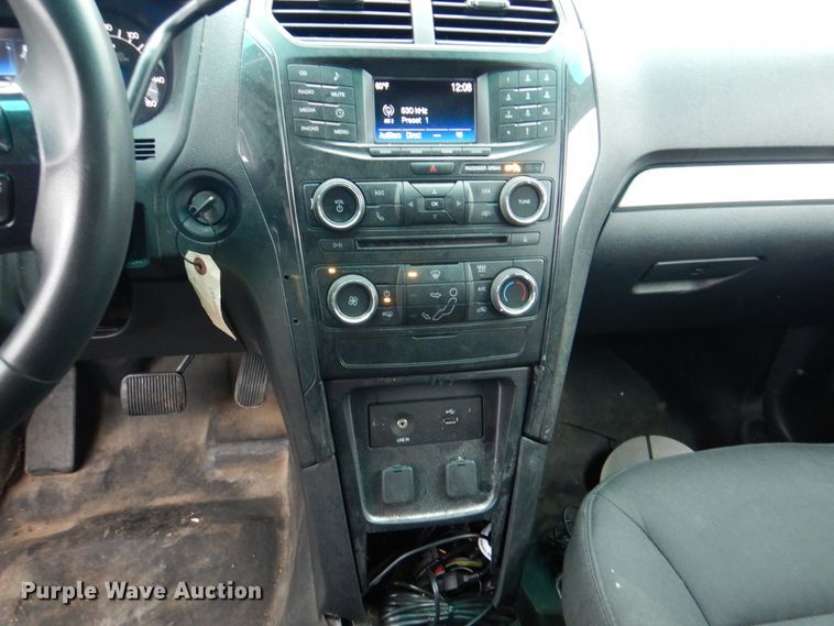 image for item DK8997 2016 Ford Explorer Police Interceptor  SUV