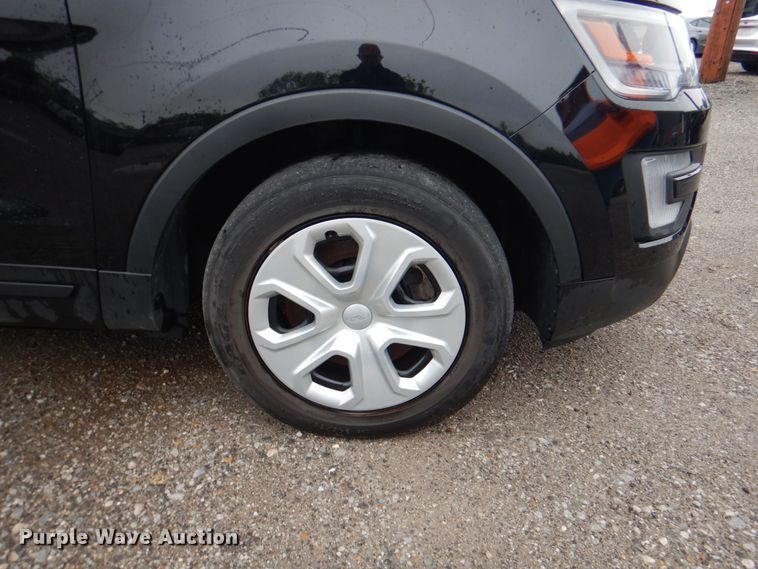 image for item DK8997 2016 Ford Explorer Police Interceptor  SUV